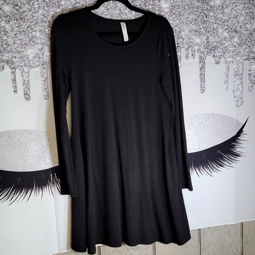 Womens Long sleeve midi dress